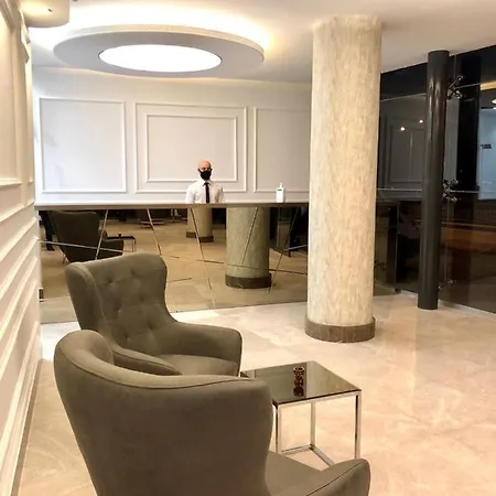 Le Luxe