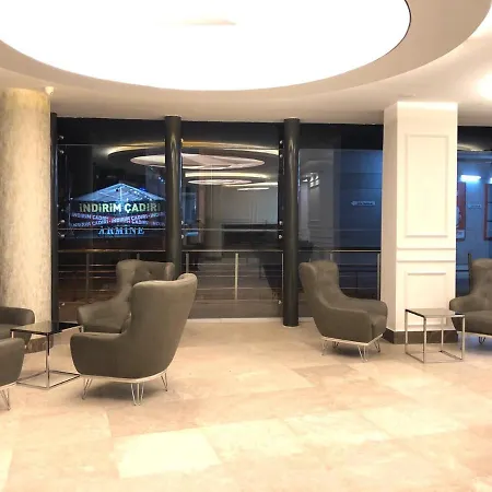 Hotell Le Luxe 5*