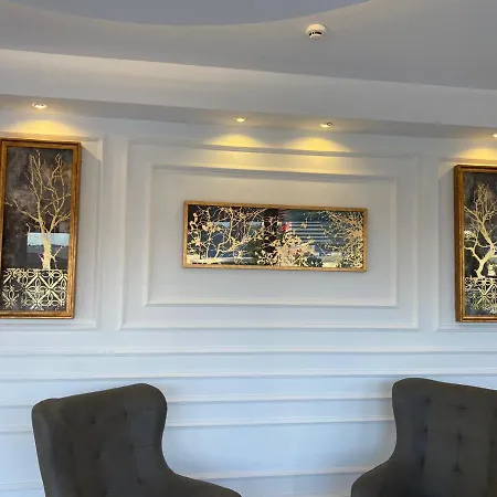 Le Luxe Hotell