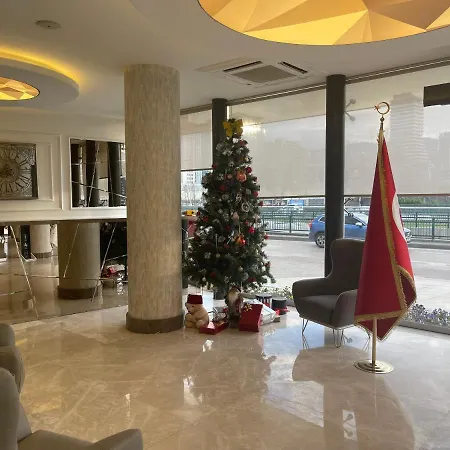 Le Luxe & Hotel 5*