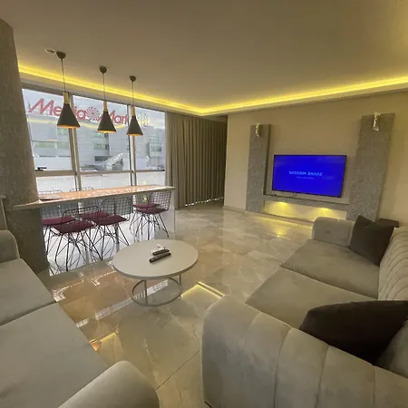 Le Luxe Hotel 5*