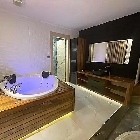 Le Luxe Hotel Bursa